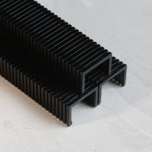 composite-plastic-staples-for-tire-retreading-black